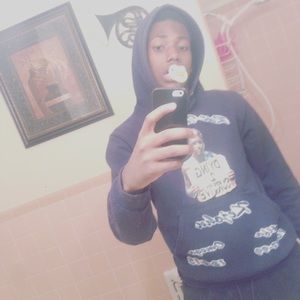 Meet your Posher, Larry