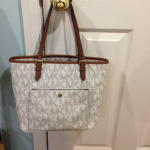 Michael Kors purse