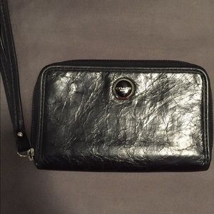 Coach wrist wallet/clutch