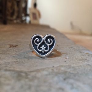 Retired James Avery French Heart ring