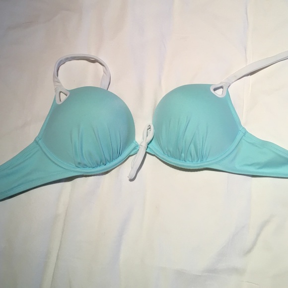 Victoria's Secret swim top - Picture 1 of 2