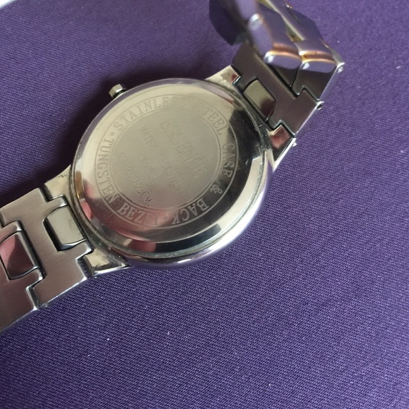 Stainless steel men\'s watch.