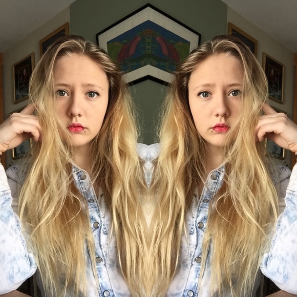 Meet your Posher, Samantha