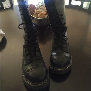 Gripfast 14 hole size 5 men 7 women