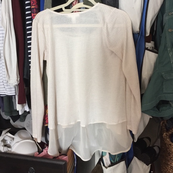 Ivory Long Sleeve - Picture 2 of 2