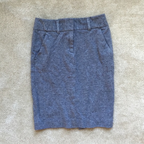 Stretchy pencil skirt - Picture 1 of 3