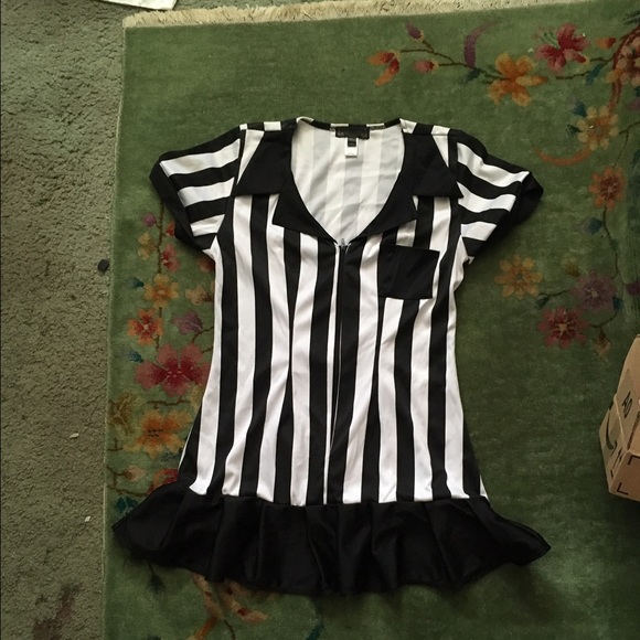 Sexy referee outfit Halloween