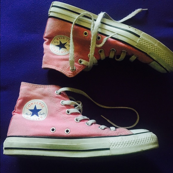 Converse Shoes - Final price ! 💗 Pink Converse 💗