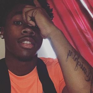 Meet your Posher, Ke'boy