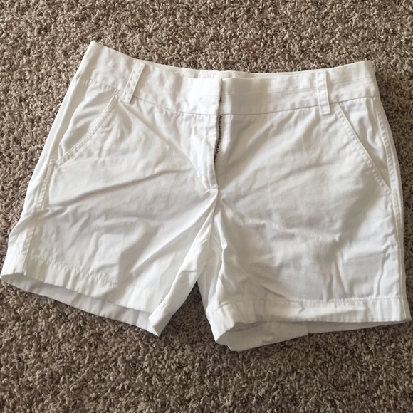 J Crew 5 in. Chino shorts - white