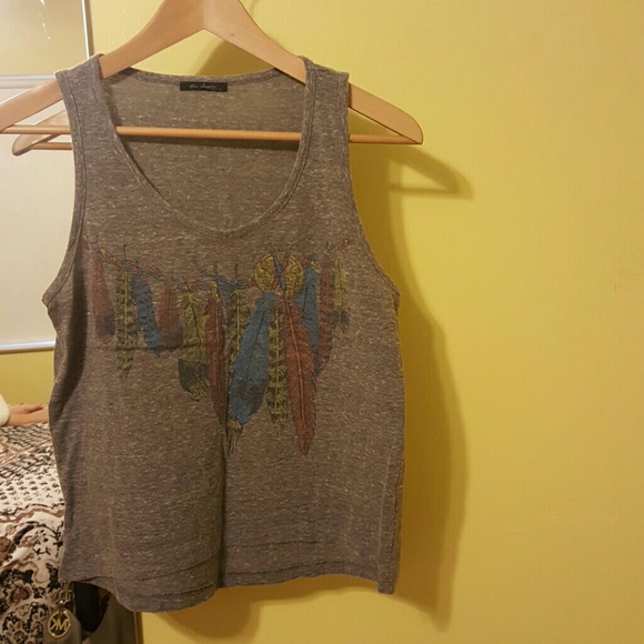 Tank top with feathers
