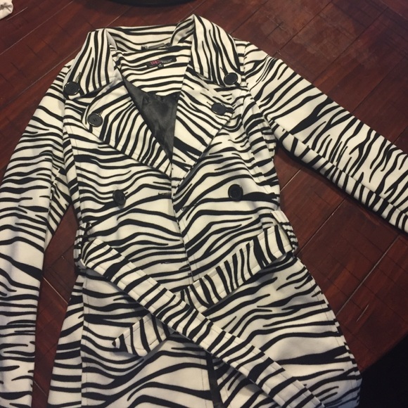 Zebra Pea coat