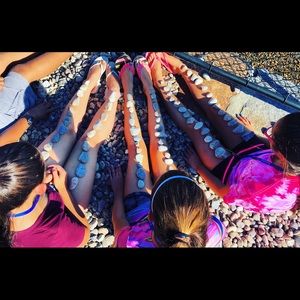 Meet your Posher, Alyx