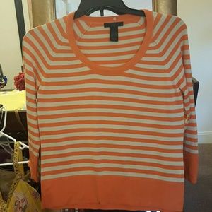 Light weight sweater