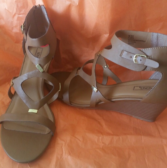 XOXO Shoes - 🌟Final Sale🌟XOXO Wedge