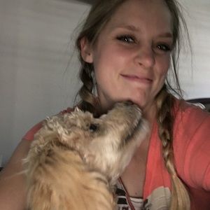 Meet your Posher, Savannah