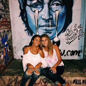 Meet your Posher, Nicole