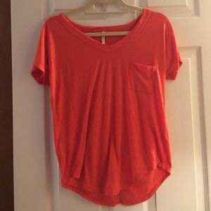 Coral loose pocket T