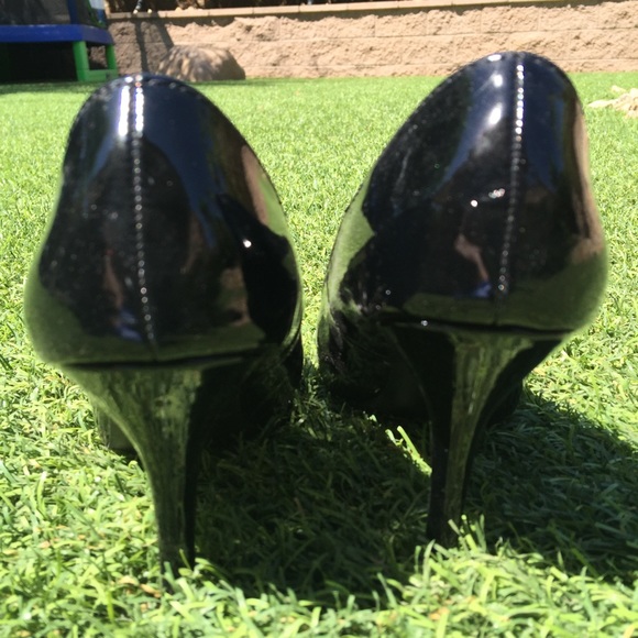 Mossimo heels - Picture 3 of 3