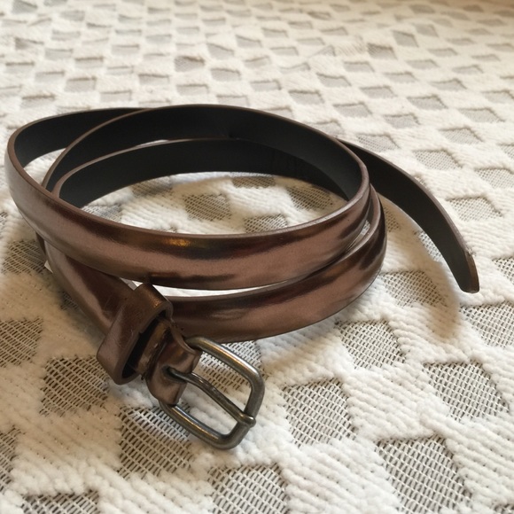A classic Skinny Belt for Ladies