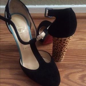 🔥1 Day Sale 🔥Christian Louboutin Mary-Jane