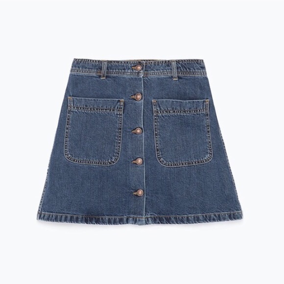 NWT Zara Denim Skirt with pockets M