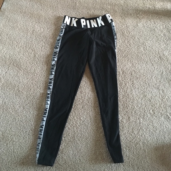 PINK Victoria's Secret leggings