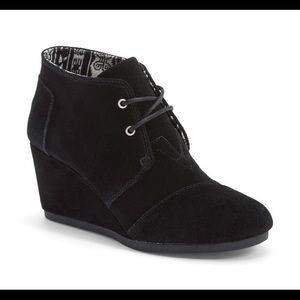 Black toms wedge booties - never worn
