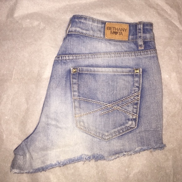 Jean shorts - Picture 1 of 3