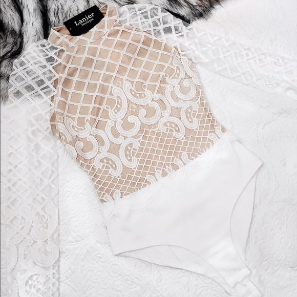 Last one! White Mesh Eyelet Bodysuit - Picture 4 of 4