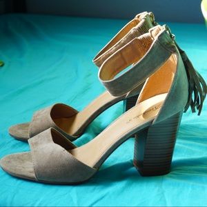 Taupe Sandal with Fringe Zipper