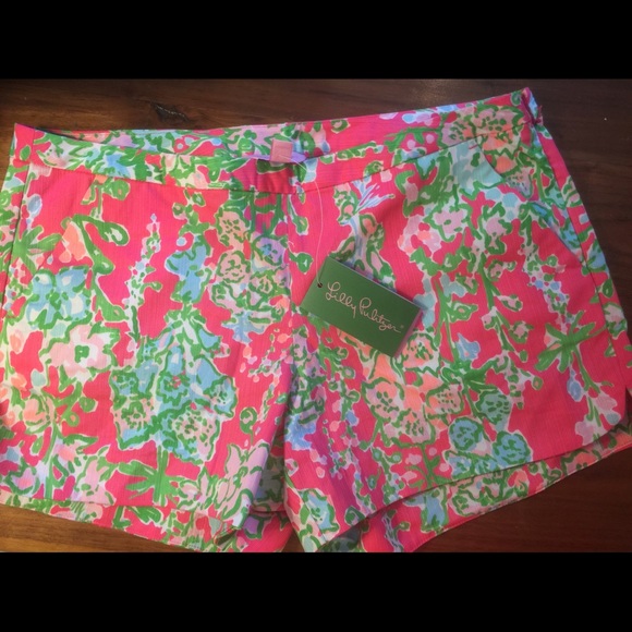 Lilly Pulitzer Adie shorts NWT size 6