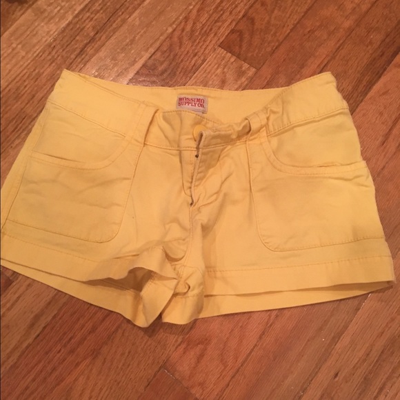 Mossimo shorts