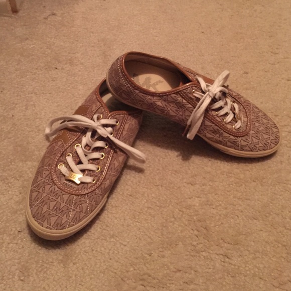 Michael Kors snickers