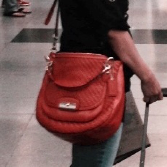 Authentic Leather Coach bag - Picture 2 of 3