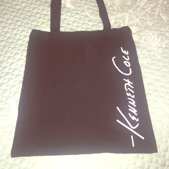 Kenneth Cole Bag