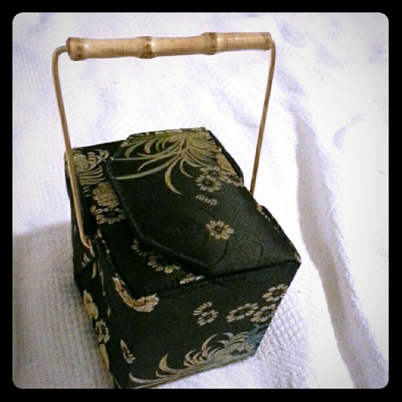 Orient Purse Box