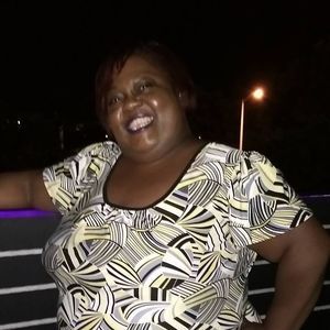 Meet your Posher, Holly