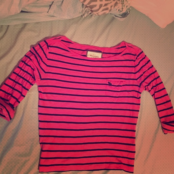 Womens Abercrombie and Fitch 3/4 Sleeve T