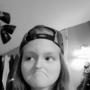 Meet your Posher, Katelyn