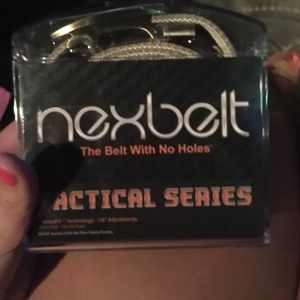 Men's retractable belt