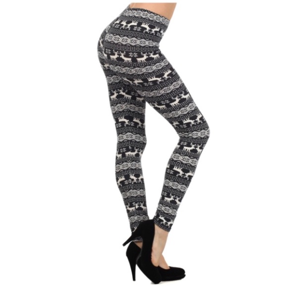 Raindear & Snowflake Soft Knit Winter Leggings - Picture 2 of 4