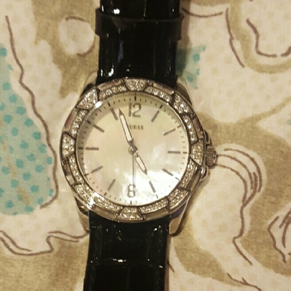 Black crystal leather guess watch