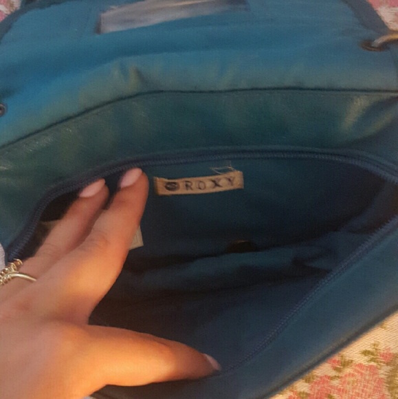 Turquoise Roxy Satchel - Picture 3 of 3