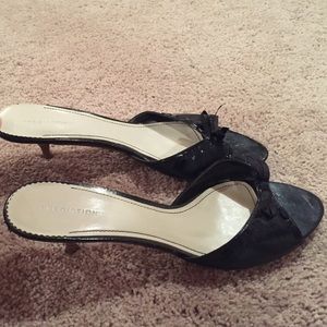 Black peep toe heels