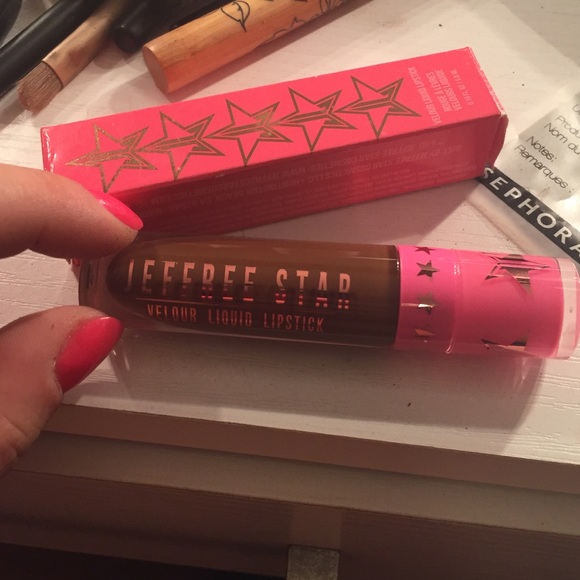 Jeffree Star Dominatrix lippie