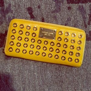 Michael Kors wallet