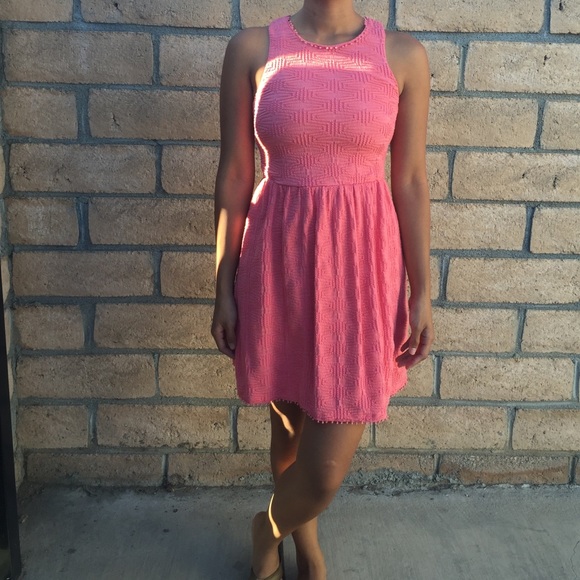 💝🎁BOGO FREE 🎉🛍Francesca's Coral Dress