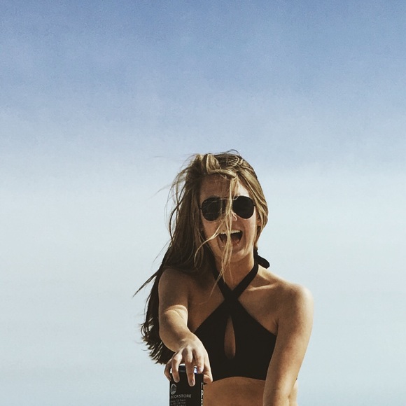 Meet your posher - Picture 4 of 4