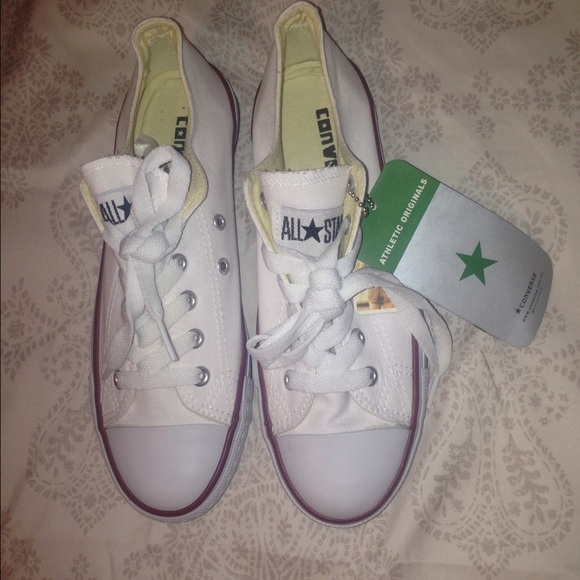 White Converse never been worn!